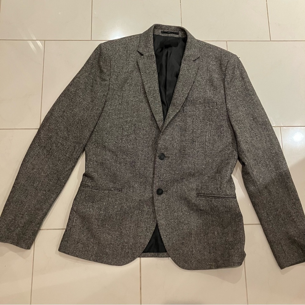 H&M wool blend blazer / jacket.  Lined / pockets.  EUC!